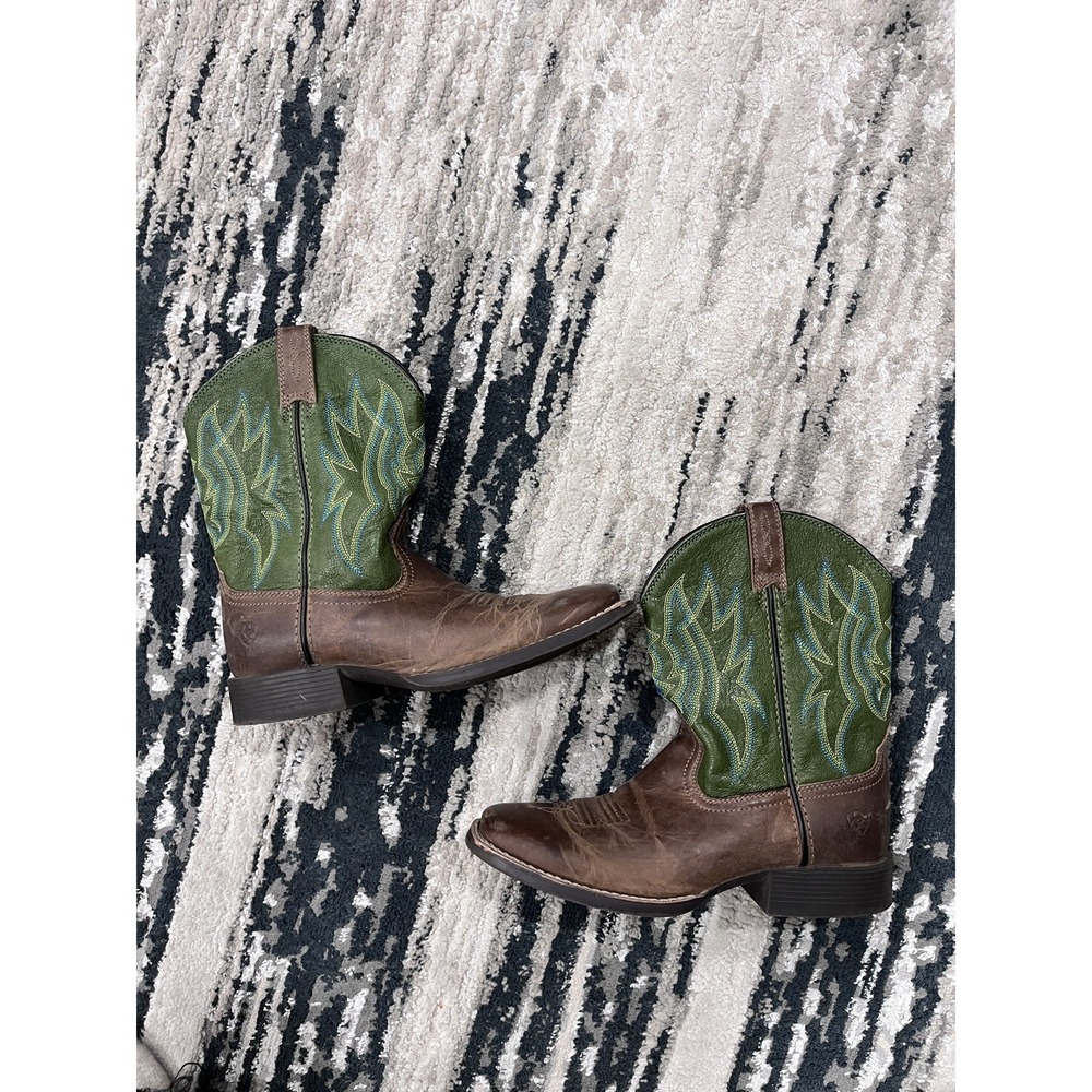 Ariat Heritage ATS Boots Style #15840 Women's Size‎  4LR,  Green